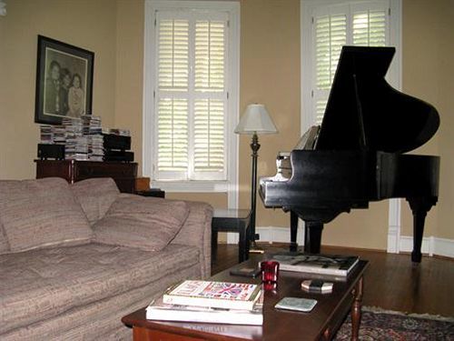 Charles Bass House Bed & Breakfast South Boston Ngoại thất bức ảnh